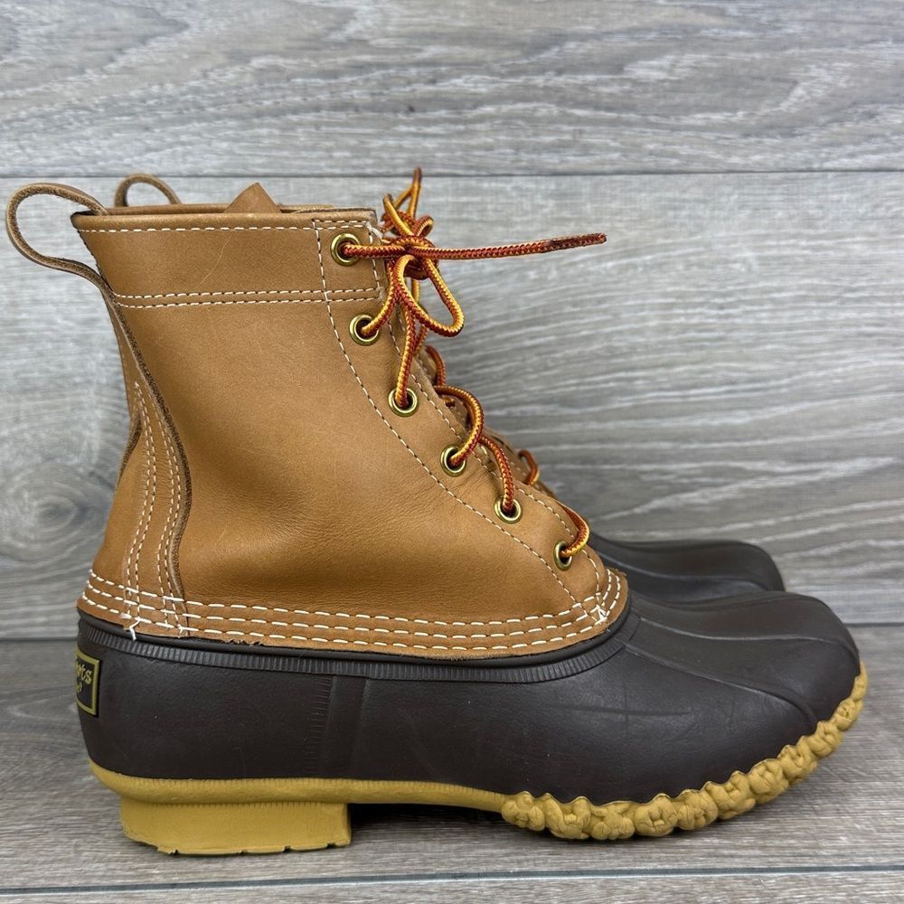 LL Bean Bean Boots Womens Sz 8 Tan Leather Brown Rubber 6-Eye Lace Up Duck Boots